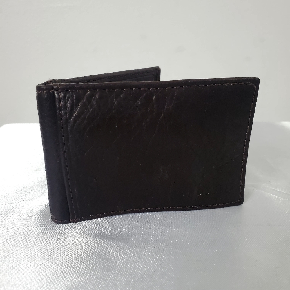 NWT-Fossil Luxurious and Soft Leather Wallet Men's Brown